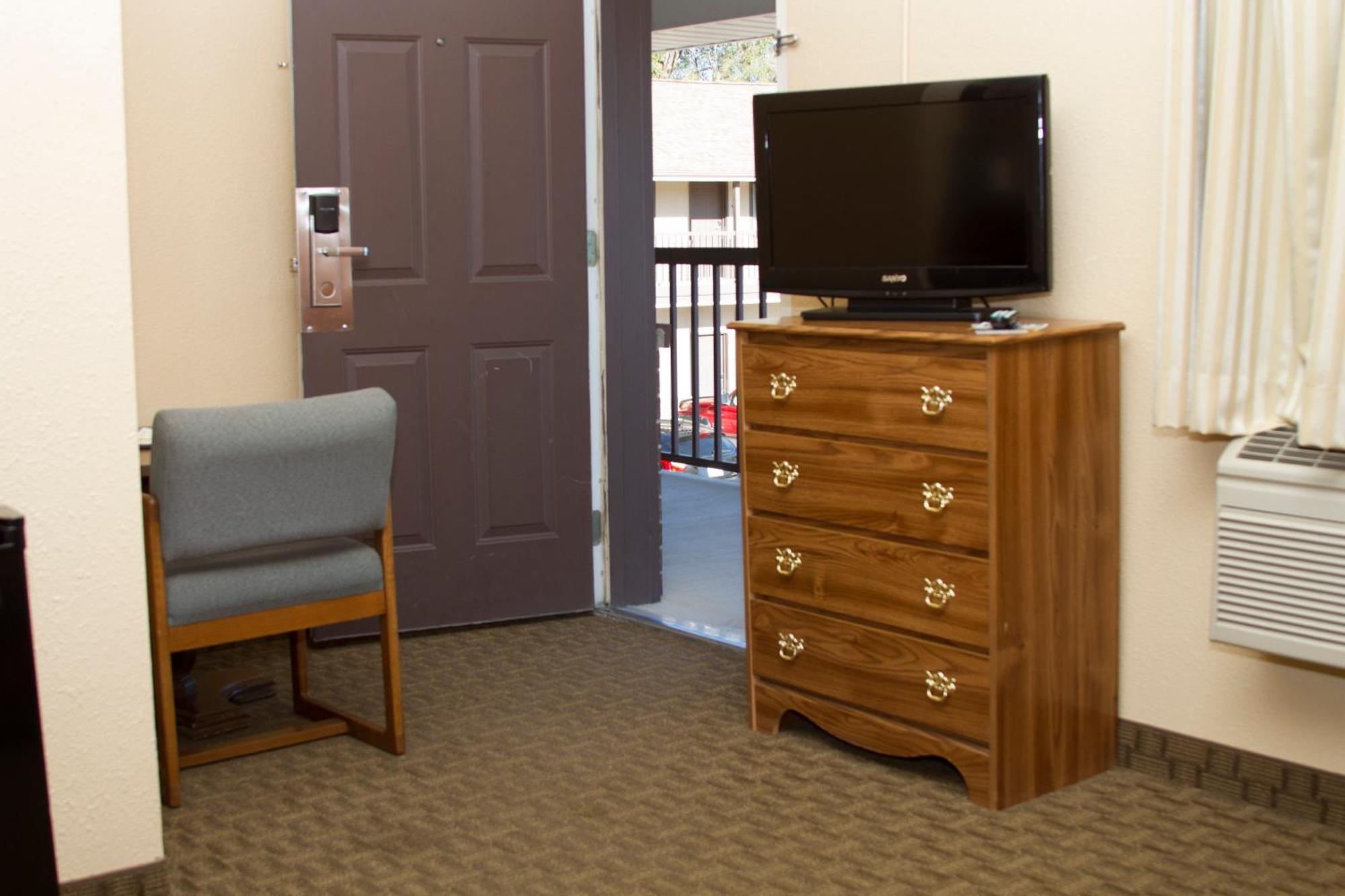 Cottonwood Inn & Suites Phillipsburg Zimmer foto